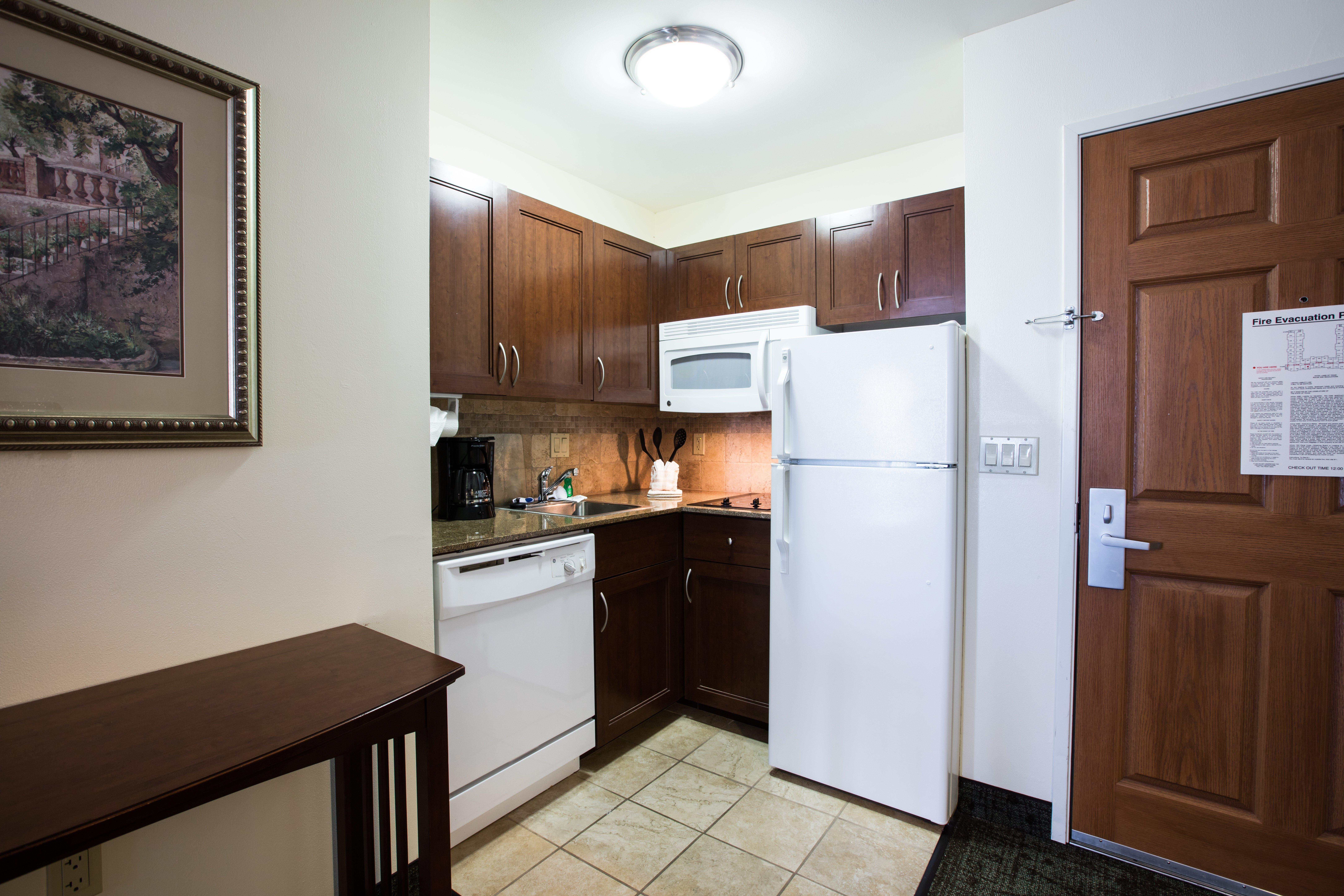 Staybridge Suites Austin Airport By Ihg Exterior photo