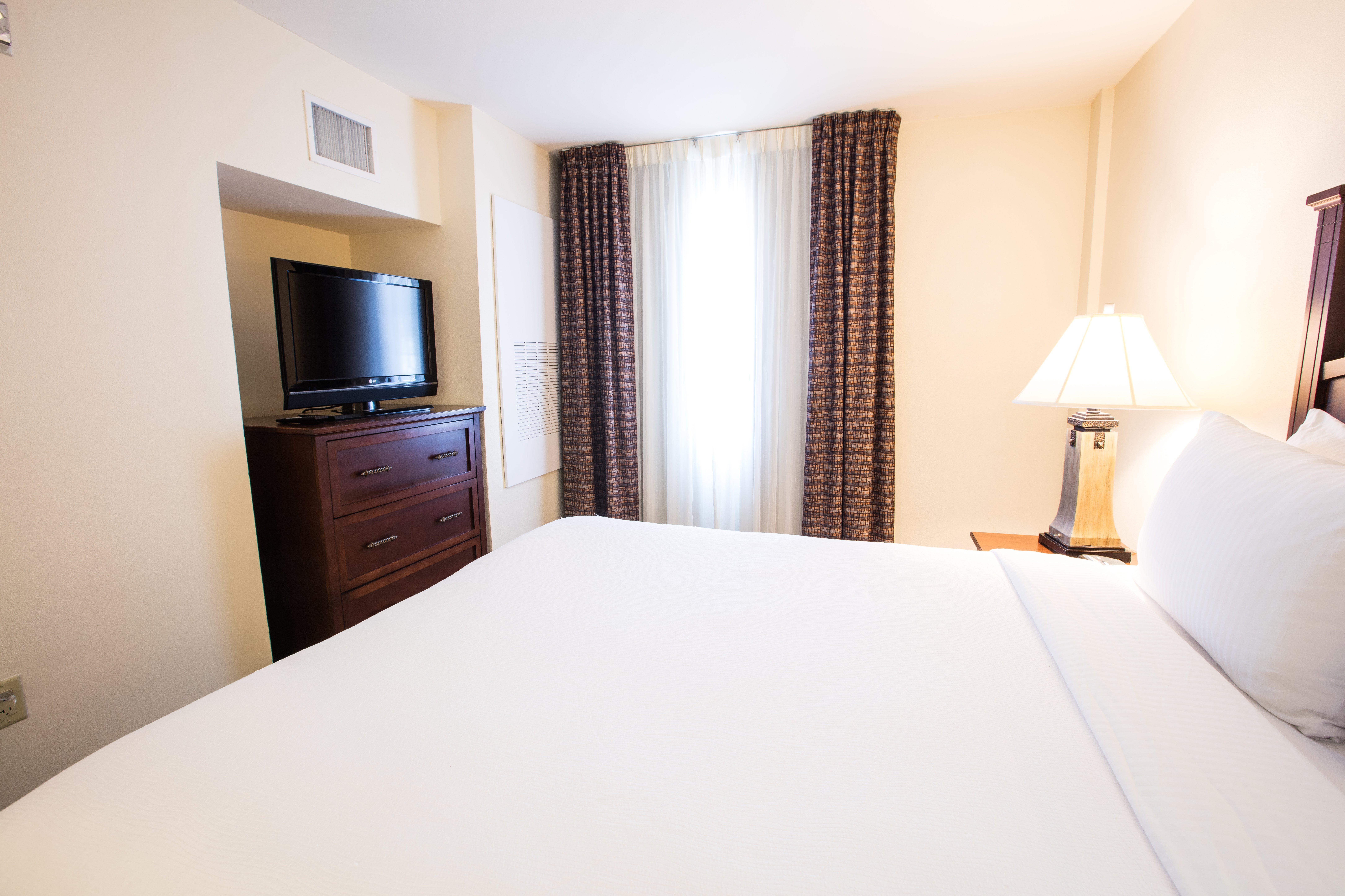 Staybridge Suites Austin Airport By Ihg Exterior photo