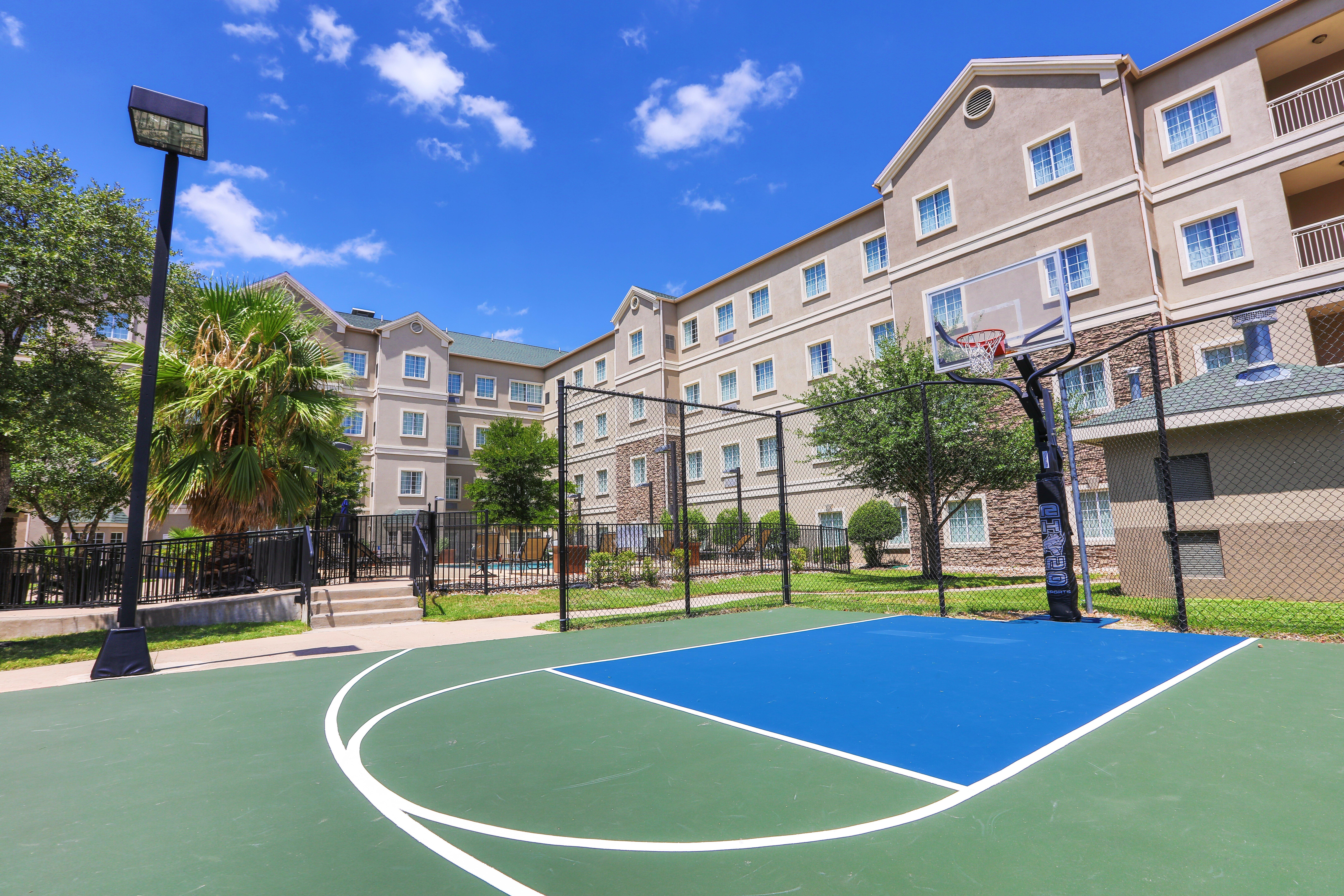Staybridge Suites Austin Airport By Ihg Exterior photo